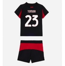 AC Milan Fikayo Tomori #23 Thuis tenue Kids 2025-26 Korte Mouwen (+ broek)