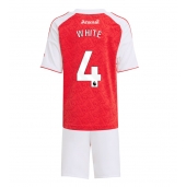 Arsenal Ben White #4 Thuis tenue Kids 2025-26 Korte Mouwen (+ broek)
