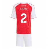 Arsenal William Saliba #2 Thuis tenue Kids 2025-26 Korte Mouwen (+ broek)