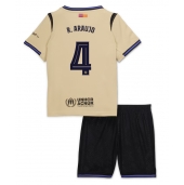 Barcelona Ronald Araujo #4 Uit tenue Kids 2025-26 Korte Mouwen (+ broek)