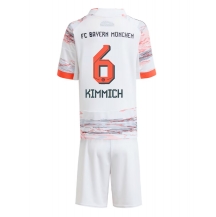 Bayern Munich Joshua Kimmich #6 Uit tenue Kids 2025-26 Korte Mouwen (+ broek)