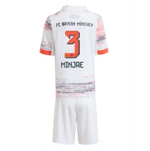 Bayern Munich Kim Min-jae #3 Uit tenue Kids 2025-26 Korte Mouwen (+ broek)