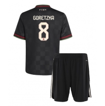 Bayern Munich Leon Goretzka #8 Derde tenue Kids 2025-26 Korte Mouwen (+ broek)