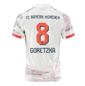 Bayern Munich Leon Goretzka #8 Uit tenue 2025-26 Korte Mouwen