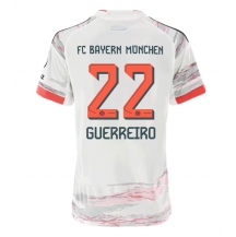 Bayern Munich Raphael Guerreiro #22 Uit tenue Dames 2025-26 Korte Mouwen
