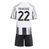 Juventus Weston McKennie #22 Thuis tenue Kids 2025-26 Korte Mouwen (+ broek)