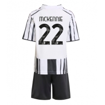 Juventus Weston McKennie #22 Thuis tenue Kids 2025-26 Korte Mouwen (+ broek)